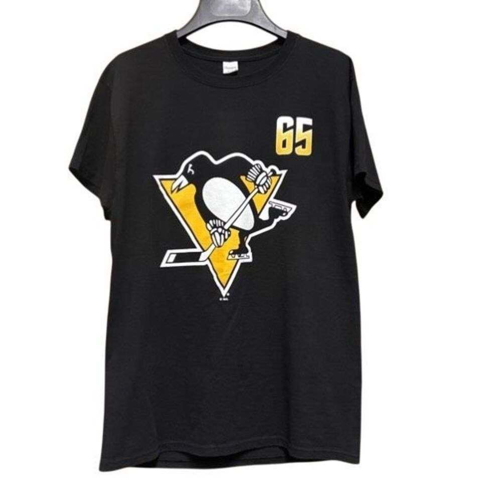 Pittsburgh Penguins #65 Eric Karlsson Size Men’s Medium T-Shirt